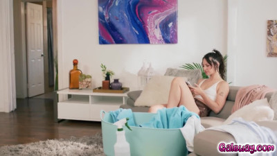 Liz Jordan is behind on her chores 2