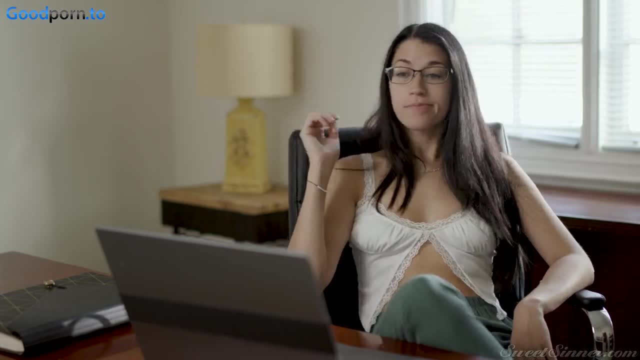 Sweersinner the voyeur 6 - ePornhubs