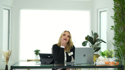 Rachael Cavalli - Cheating Wife Rachael Cavalli Takes A Pussy Pounding From Her Boss