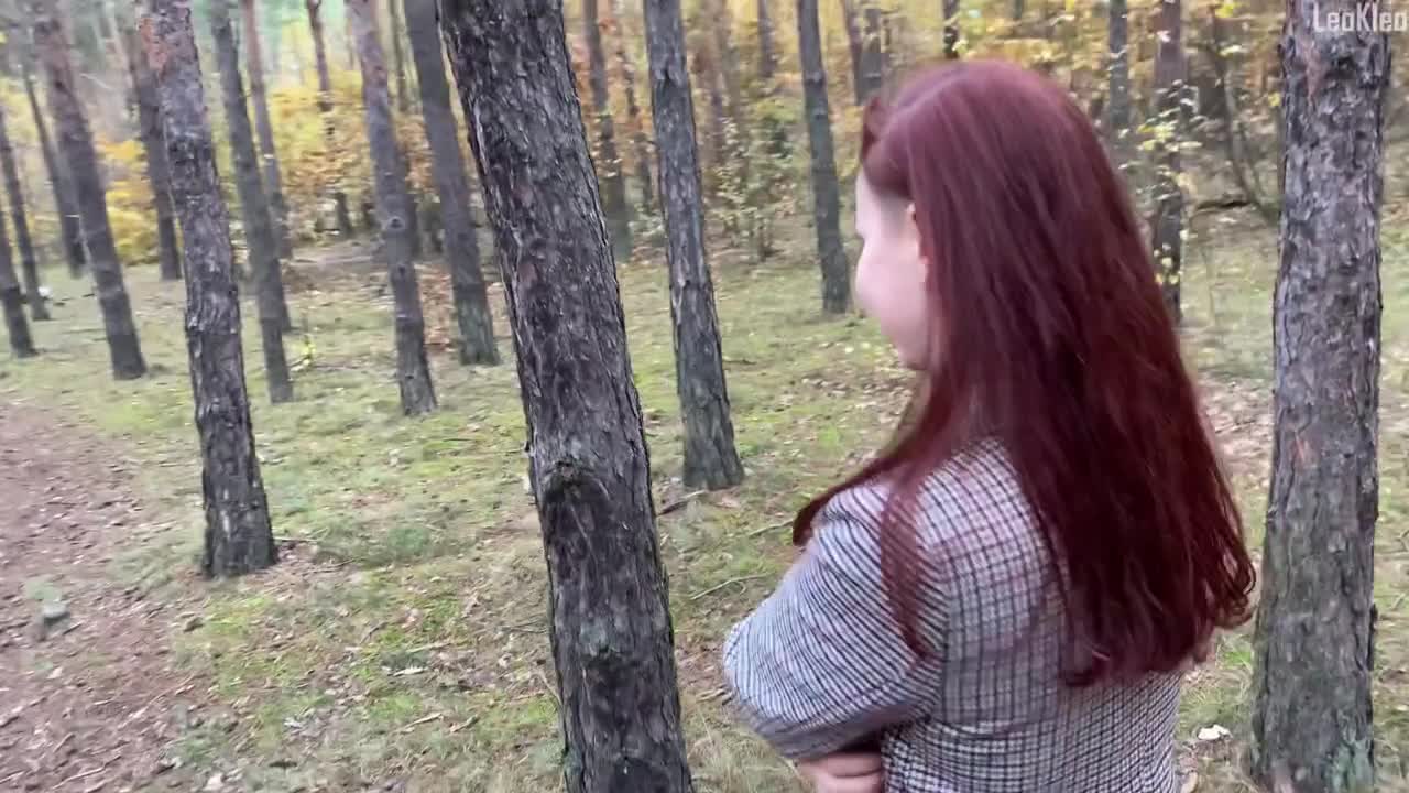 Leokleo - Sex With Exhibitionist Kleomodel In A Public Place - ePornhubs