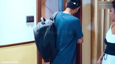 Delivery Boy Uncut (2024) Hindi Hot Short Film