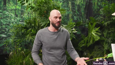 Fuck thats not a dick thats a tree trunk