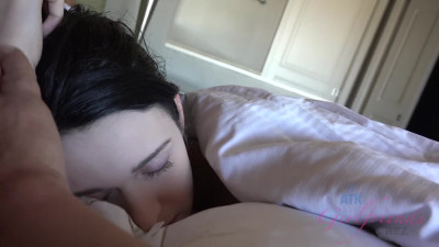 Ivy Aura - She's got hot feet and knows how to use them [PornSeed.Net]