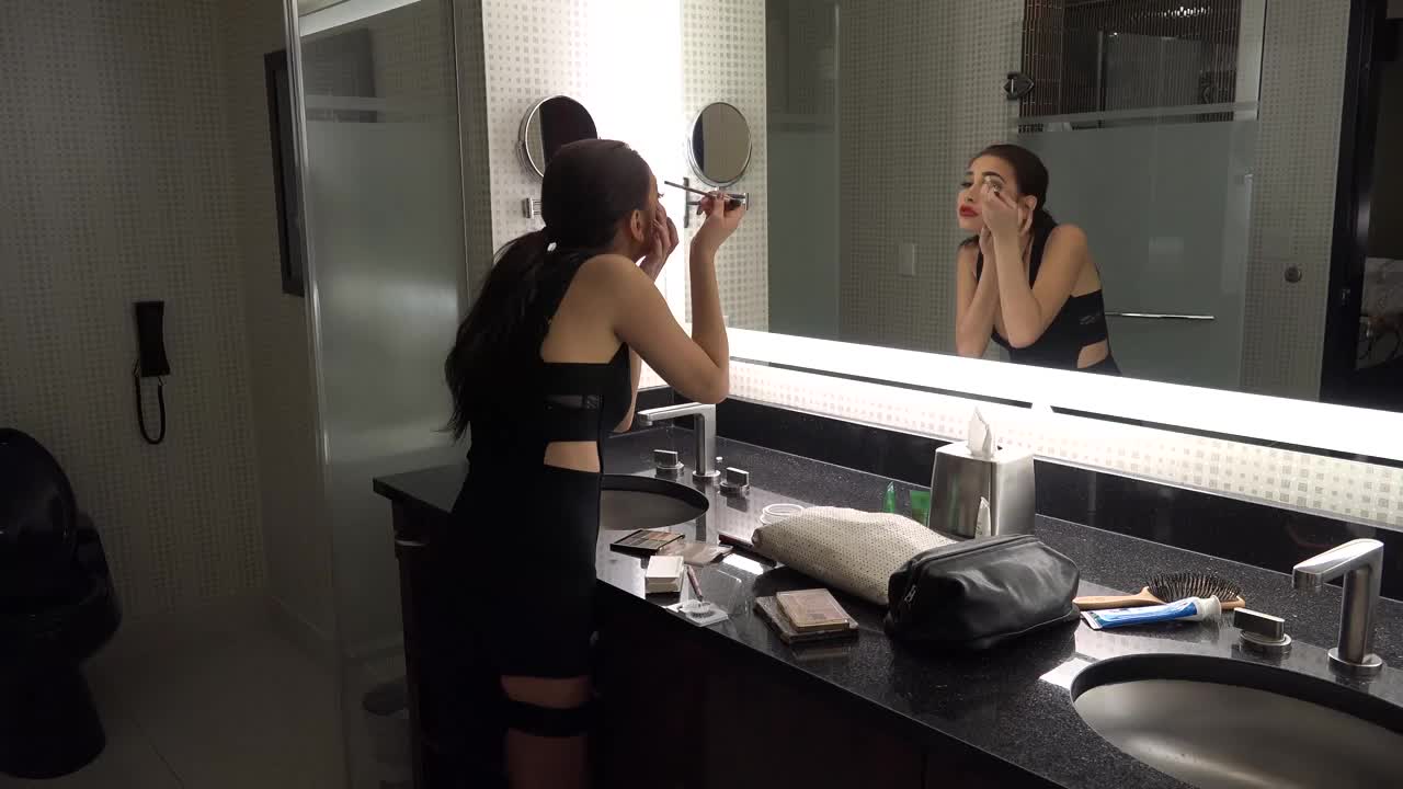 Olivia Nova - Olivia wakes up and wants your cock [PornSeed.Net] - ePornhubs