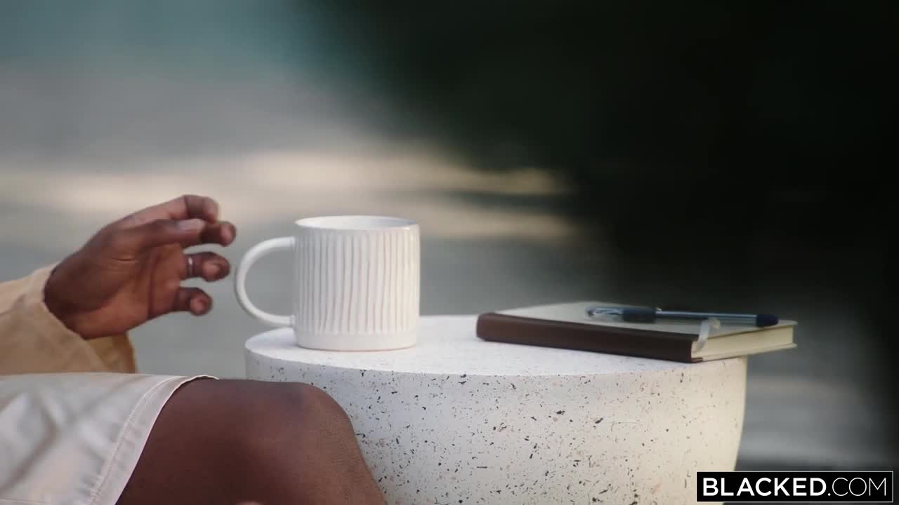 Kå2µm¡ Gets Pounded By Bbc In 4K - ePornhubs