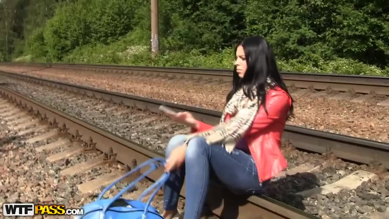 Kira Queen real hard - ePornhubs