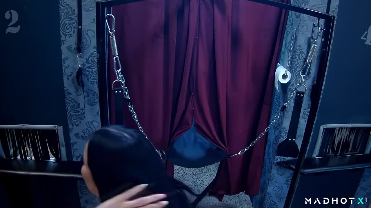Madgloryholes - Crazy Decadent Party Coming Up - ePornhubs