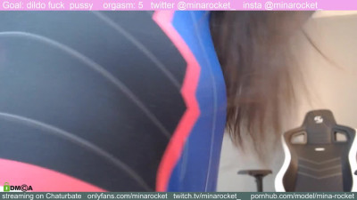 Overwatch D.VA Cosplay Stream 3 - Minarocket
