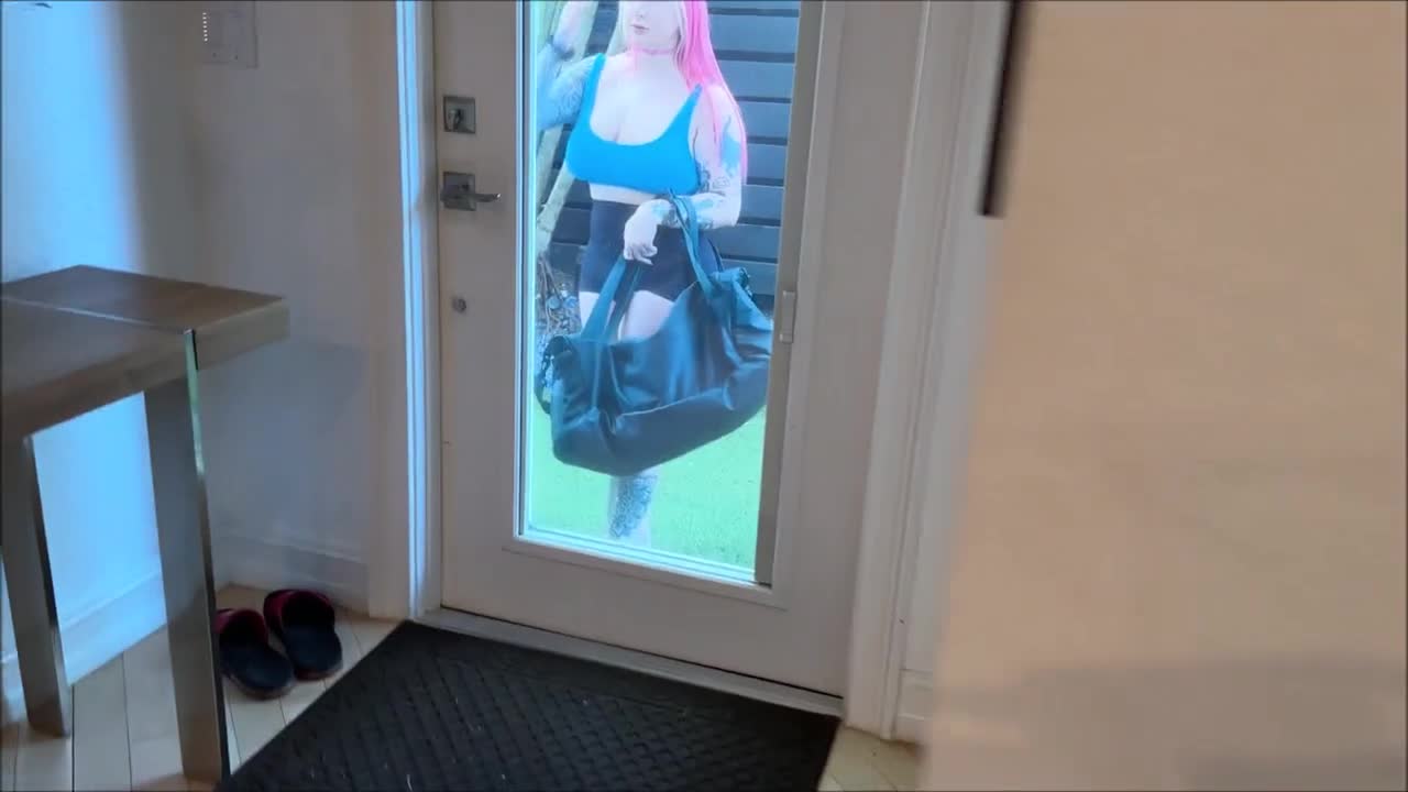 The Roommate - ePornhubs