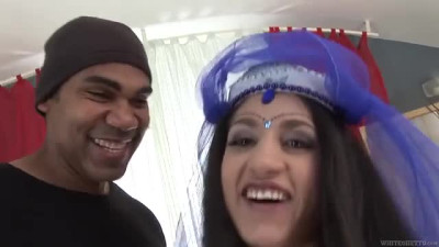 Indian Big Tits Bitch Ratna Taking Big Black Cock