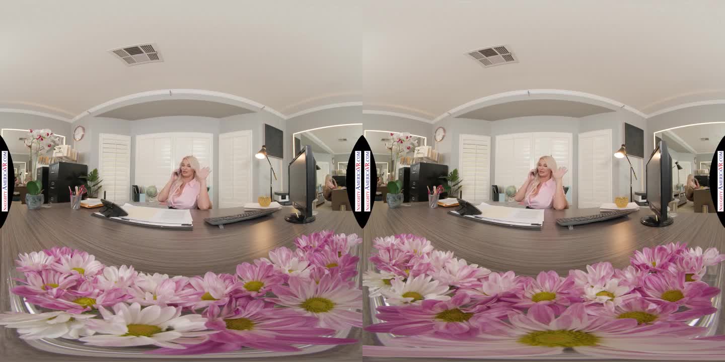 5ky Ch3@t5 W1th H3r 3x-B0yfr13nd - Ally Summers - ePornhubs