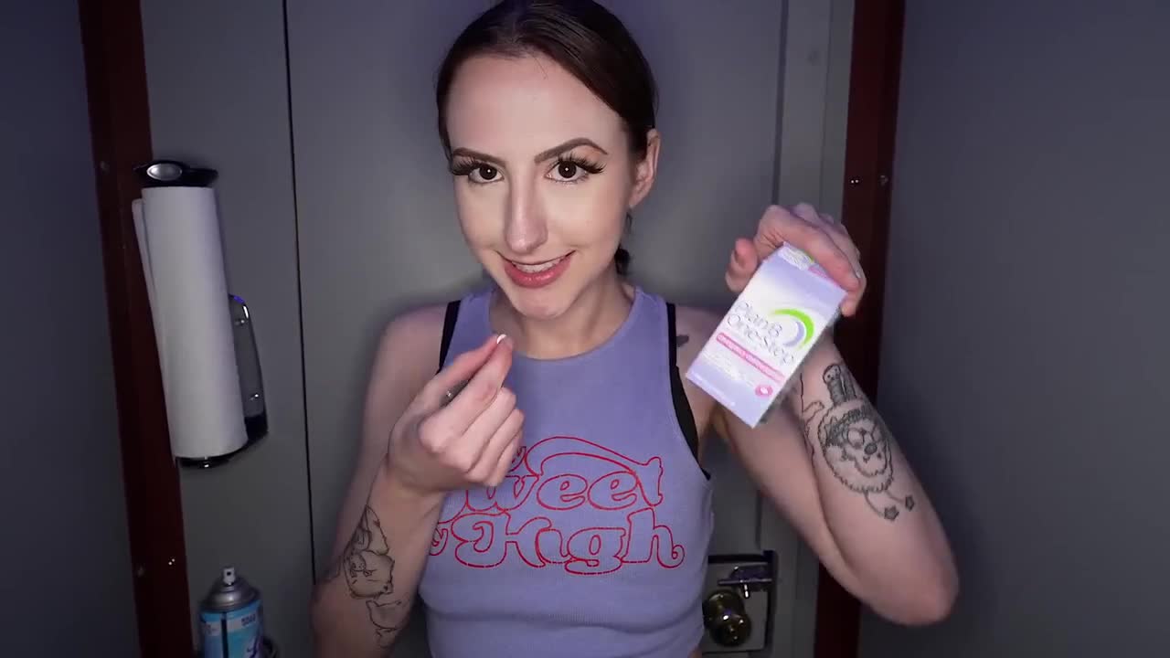 She returns - ePornhubs
